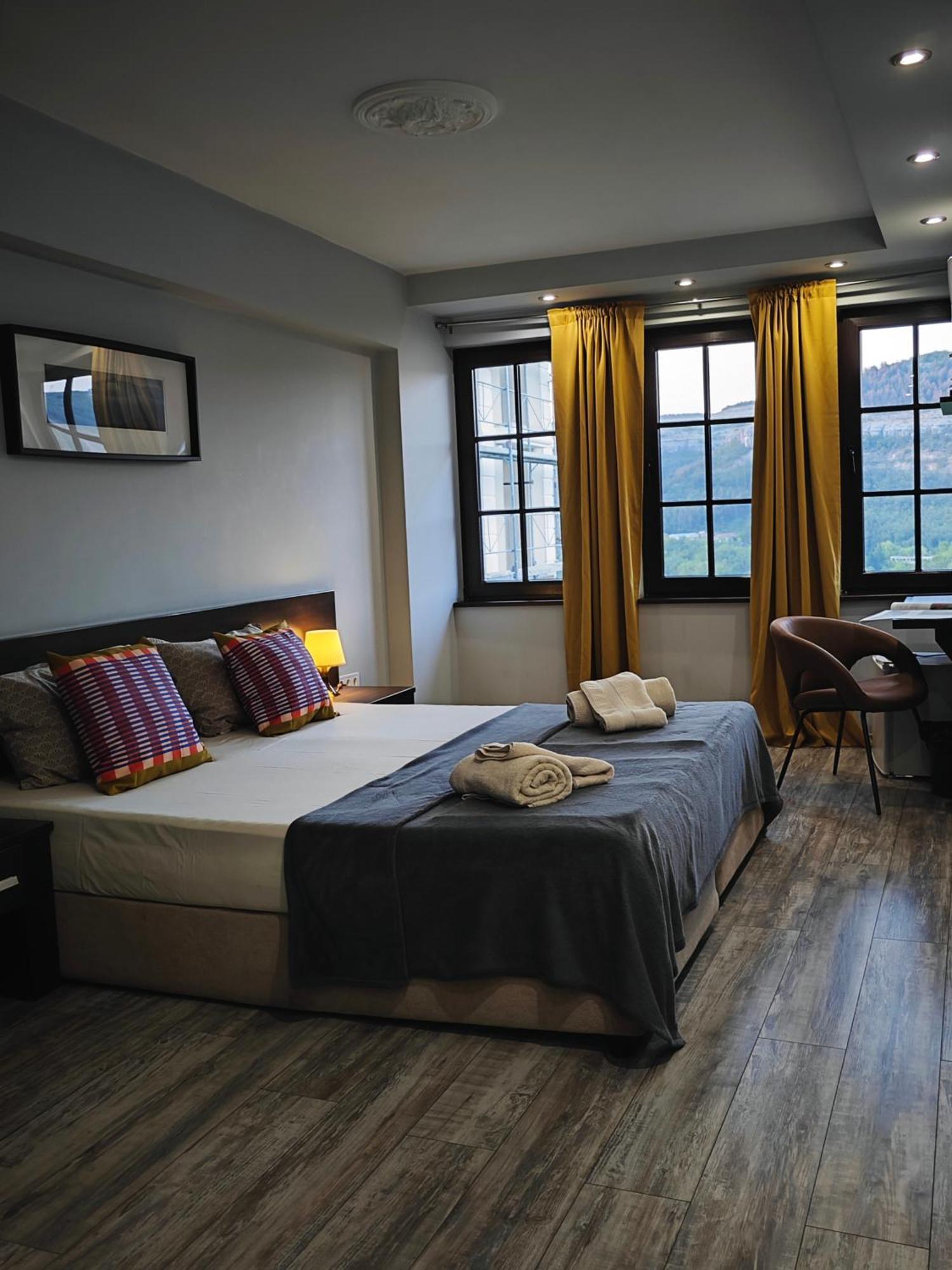 The Hill Hotel Veliko Tarnovo Ngoại thất bức ảnh
